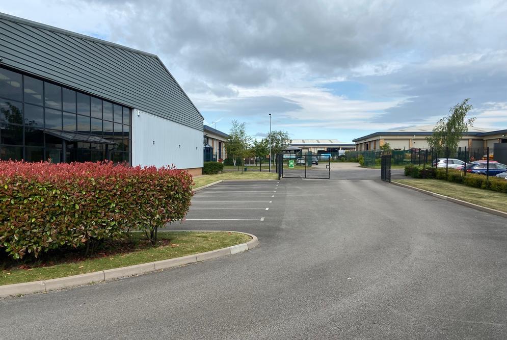Unit 4 , Brooklands Business Park, West Carr Road, Dinnington, Rotherham Commercial Property